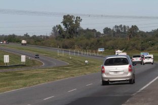 A la altura del Acceso Norte de Santo Tomé Falleció una motociclista en la autopista Santa Fe - Rosario - Imagen ilustrativa Falleció una motociclista en la autopista Santa Fe - Rosario - Imagen ilustrativa