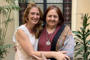 BALANCE Cultura libre, pública y gratuita en el corazón de la ciudad de Santa Fe - La ministra Chiqui González y Huaira Basaber. Cultura libre, pública y gratuita en el corazón de la ciudad de Santa Fe - La ministra Chiqui González y Huaira Basaber.