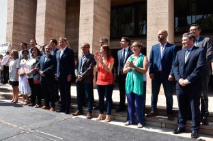 12 Secretarías, 1 Dirección y 1 Agencia El gabinete que viene: cinco compromisos antes de asumir - El gabinete que viene: cinco compromisos antes de asumir -