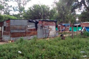Santo Tomé Tenía mordeduras de ratas la beba desnutrida - Xiomara era la menor de tres hermanos (2, 5 y 9) que vivían con sus padres en una casilla en el barrio Costa Azul. Tenía mordeduras de ratas la beba desnutrida - Xiomara era la menor de tres hermanos (2, 5 y 9) que vivían con sus padres en una casilla en el barrio Costa Azul.
