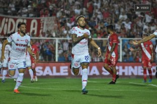 Superliga Argentina de Fútbol - Fecha 17 Ante su gente, Unión derrotó a uno de los punteros - Ante su gente, Unión derrotó a uno de los punteros -