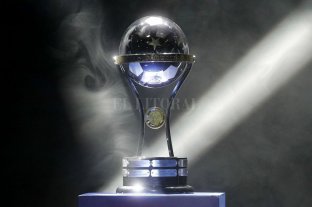 32 equipos seguirán en carrera Camino a Córdoba: así será la segunda fase de la Copa Sudamericana - Van por ella. Una vez resuelta la primera fase, y a partir de mayo, 32 equipos pugnarán por quedarse con la Copa Sudamericana. Camino a Córdoba: así será la segunda fase de la Copa Sudamericana - Van por ella. Una vez resuelta la primera fase, y a partir de mayo, 32 equipos pugnarán por quedarse con la Copa Sudamericana.