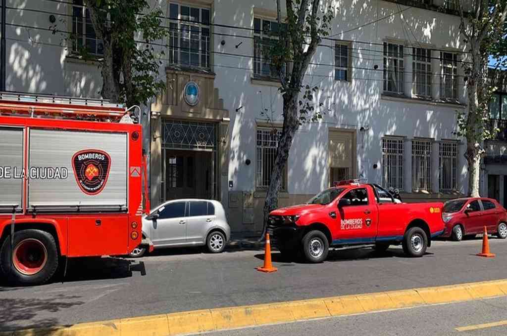 Una nena de cinco años cayó desde el tercer piso de un jardín de