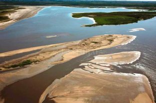 El r�o Paran� perdi� otros tres cent�metros en el Puerto de Santa Fe -  - 