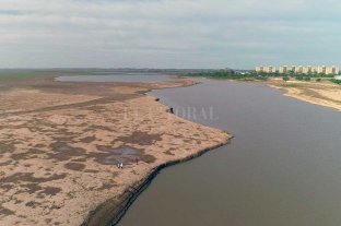 Bajante histórica El Río Paraná subió otros 20 cm y superó el metro en Santa Fe - El Río Paraná subió otros 20 cm y superó el metro en Santa Fe -