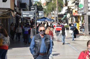 Faltan medidas políticas Mendoza y Entre Ríos habilitan gastronomía, shoppings y actividades recreativas, ¿y Santa Fe? - Negocios de la ciudad pueden abrir en contraturno al horario bancario, es decir a partir de las 13. La medida no termina de convencer al sector Mendoza y Entre Ríos habilitan gastronomía, shoppings y actividades recreativas, ¿y Santa Fe? - Negocios de la ciudad pueden abrir en contraturno al horario bancario, es decir a partir de las 13. La medida no termina de convencer al sector