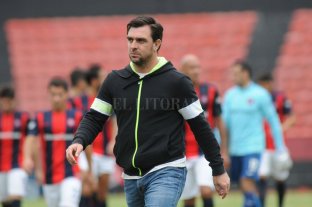 La prioridad sigue siendo alguien con rodaje Unión abre un compás de espera: ¿DT modo Covid-19? - Pablo Guede, ex San Lorenzo, dejó de ser técnico de Morelia: "Se hizo oficial el anuncio de la salida del estratega argentino; se va en buenos términos con la directiva michoacana. El técnico argentino llevó a una semifinal a Morelia en el Apertura 2019", anunciaron ayer los medios mexicanos. Unión abre un compás de espera: ¿DT modo Covid-19? - Pablo Guede, ex San Lorenzo, dejó de ser técnico de Morelia: "Se hizo oficial el anuncio de la salida del estratega argentino; se va en buenos términos con la directiva michoacana. El técnico argentino llevó a una semifinal a Morelia en el Apertura 2019", anunciaron ayer los medios mexicanos.