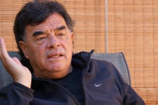 Víctor Alfredo Bottaniz, el capitán de Unión que fue a la selección... "Yo me siento campeón del mundo" - Lito Bottaniz, uno de los jugadores con mayor cantidad de partidos jugados en Unión, detrás del Chango Cárdenas. Siendo capitán tatengue, fue a la selección de Menotti. "Yo me siento campeón del mundo" - Lito Bottaniz, uno de los jugadores con mayor cantidad de partidos jugados en Unión, detrás del Chango Cárdenas. Siendo capitán tatengue, fue a la selección de Menotti.