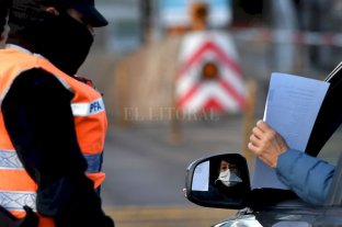 Ya se les prohibió el ingreso a algunos automovilistas Rigen los controles en los ingresos a la provincia por el fin de semana largo - Rigen los controles en los ingresos a la provincia por el fin de semana largo -