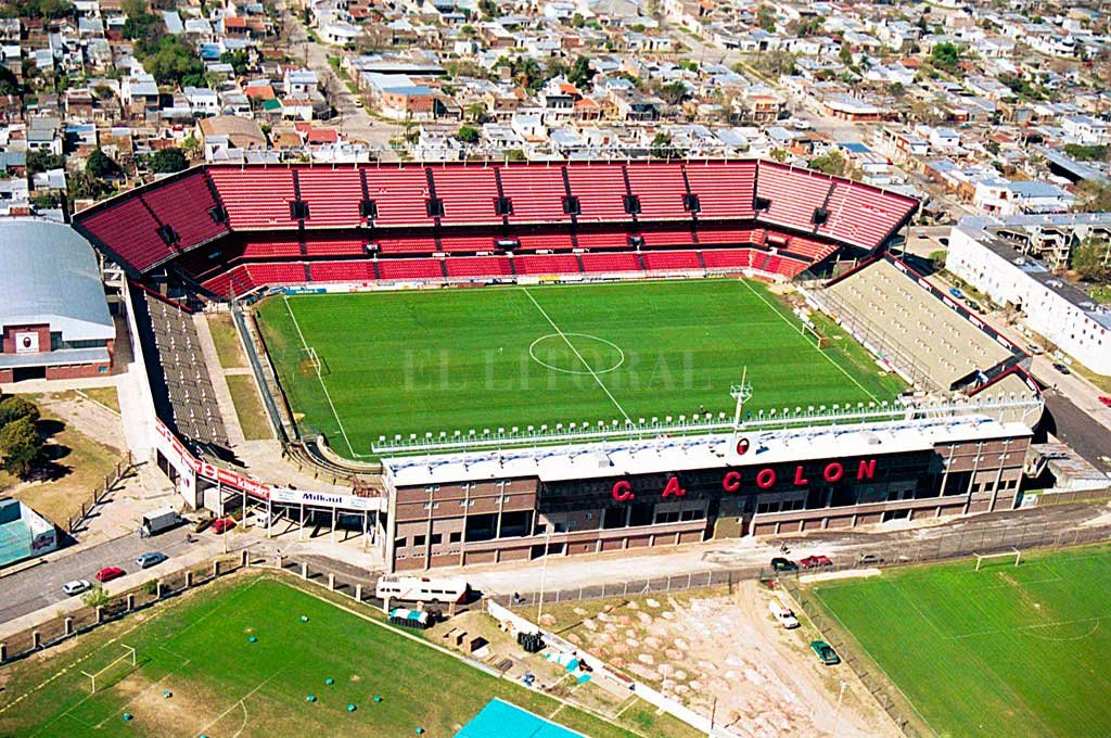 La cancha de Colón cumple años: un repaso de fotos históricas : : El ...