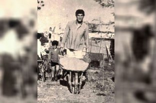BOXEO /// Carlos Monzón cumpliría hoy 78 años de vida De la pobreza del rancho sin piso, a la opulencia del jet set - Carretilla en mano, construyendo a puro sacrificio su primera casa De la pobreza del rancho sin piso, a la opulencia del jet set - Carretilla en mano, construyendo a puro sacrificio su primera casa