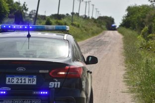 Coronavirus en Santa Fe Monte Vera: preocupa la cantidad de casos, sin potestad para volver a Fase 1 - Controles. Se realizan monitoreos tanto sanitarios como de seguridad, en pos de que la población mantenga las medidas de distanciamiento, y se recomienda el aislamiento. Monte Vera: preocupa la cantidad de casos, sin potestad para volver a Fase 1 - Controles. Se realizan monitoreos tanto sanitarios como de seguridad, en pos de que la población mantenga las medidas de distanciamiento, y se recomienda el aislamiento.