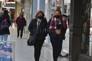 El total de infectados asciende a 2.596 Vuelven a subir los casos de coronavirus en Santa Fe: 165 en la provincia, 11 de la ciudad - Vuelven a subir los casos de coronavirus en Santa Fe: 165 en la provincia, 11 de la ciudad -