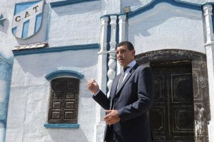 El club ya lo presentó como único refuerzo pero... Leito: "Nery Leyes es de Atlético Tucumán y nadie nos vino a hablar" - Inentendible lo de Unión. El club tatengue presentó al único refuerzo (Nery Leyes) sin hablar con el club que es dueño del pase del todocampista. Leito: "Nery Leyes es de Atlético Tucumán y nadie nos vino a hablar" - Inentendible lo de Unión. El club tatengue presentó al único refuerzo (Nery Leyes) sin hablar con el club que es dueño del pase del todocampista.