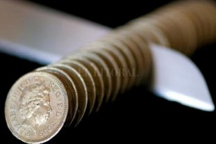 En 25 días vuelven a jugar por los puntos... Sin descensos, sin clásico y sin promedios: dos clubes "planchados" - Imagen ilustrativa. Sin descensos, sin clásico y sin promedios: dos clubes "planchados" - Imagen ilustrativa. -