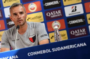 Cada vez que el ex DT habla tira palos contra alguien... Lavallén, irónico, comparó a Colón "con una canchita de fútbol cinco" - Lavallén, irónico, comparó a Colón "con una canchita de fútbol cinco" -