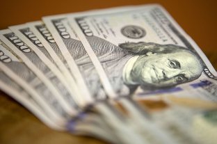 Más caro y con restricciones Vuelve el dólar ahorro: bancos privados retoman la venta por homebanking - Vuelve el dólar ahorro: bancos privados retoman la venta por homebanking -