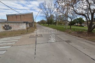 En Guadalupe Millonaria estafa con un "cuento del tío" - Intersección de las calles Vélez Sarsfield y Pedro de Vega. Millonaria estafa con un "cuento del tío" - Intersección de las calles Vélez Sarsfield y Pedro de Vega.