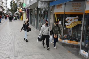 La decisión se tomó luego de una evaluación epidemiológica Se extiende el horario de apertura de comercios y peluquerías los días sábado - Se extiende el horario de apertura de comercios y peluquerías los días sábado -