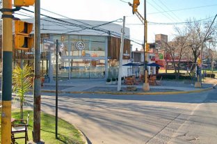 Inseguridad en Santa Fe Robaron en una heladería en Aristóbulo del Valle - La zona donde se produjo el hecho Robaron en una heladería en Aristóbulo del Valle - La zona donde se produjo el hecho