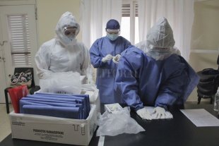 Negociación con los gremios estatales La provincia pagará una asignación salarial para los agentes de salud - La provincia pagará una asignación salarial para los agentes de salud -
