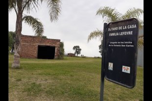 Memorias de Santa Fe Hace 151 años: la historia del cuádruple crimen que conmocionó a San Carlos y terminó en linchamiento - Aquí se puede observar el lugar donde estaba ubicada, muchos años atrás, la casa en la cual vivió la familia Lefebre y los colonos que se ubicaron allí en los años posteriores al asesinato. Hace 151 años: la historia del cuádruple crimen que conmocionó a San Carlos y terminó en linchamiento - Aquí se puede observar el lugar donde estaba ubicada, muchos años atrás, la casa en la cual vivió la familia Lefebre y los colonos que se ubicaron allí en los años posteriores al asesinato.