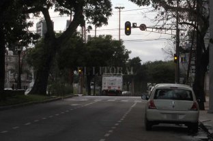 Violencia sin fin Una presunta pelea en pleno bulevar dejó un apuñalado como saldo - El episodio ocurrió en pleno Bulevar. Una presunta pelea en pleno bulevar dejó un apuñalado como saldo - El episodio ocurrió en pleno Bulevar.