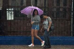 Clima El SMN volvió a emitir un alerta por tormentas para Santa Fe - El SMN volvió a emitir un alerta por tormentas para Santa Fe -