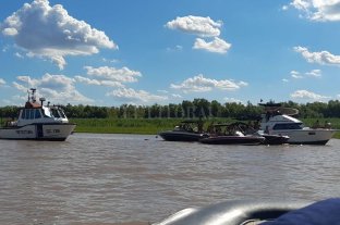 Para evitar las fiestas clandestinas en bancos de arena Tras el escándalo del yate semi hundido, intensifican controles en las islas de la zona - Patrullajes. En todo el río Paraná se llevan adelante durante la temporada. Tanto en Santa Fe como en Paraná y en Rosario. Tras el escándalo del yate semi hundido, intensifican controles en las islas de la zona - Patrullajes. En todo el río Paraná se llevan adelante durante la temporada. Tanto en Santa Fe como en Paraná y en Rosario.