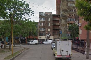 Está en el Hospital de Niños Un nene se cayó de un tercer piso en barrio Las Flores II - Un nene se cayó de un tercer piso en barrio Las Flores II -