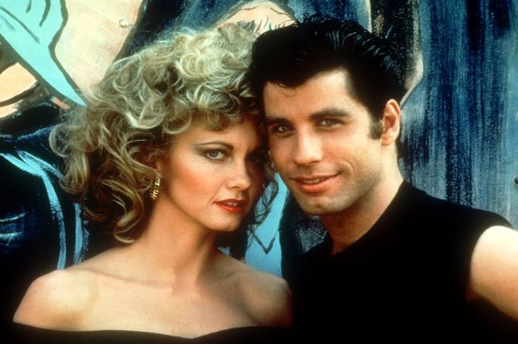 Ella y John Travolta recrearon el baile de "Grease" para el Super Tazón