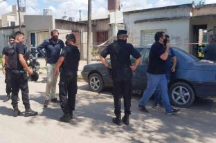 Conmoción en Venado Tuerto Jubilado discutió con un vecino, lo asesinó de un tiro y se suicidó - Jubilado discutió con un vecino, lo asesinó de un tiro y se suicidó -