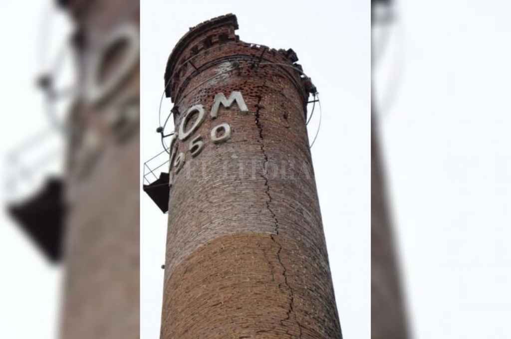 Restauraron la chimenea que es patrimonio histórico de Corrientes