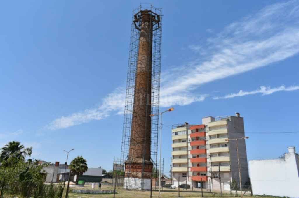 Restauraron la chimenea que es patrimonio histórico de Corrientes