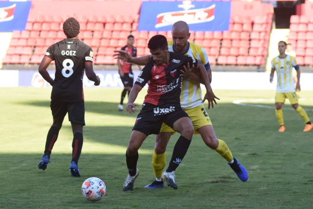 Igualdad sin goles entre Colón y Rosario Central : : Mirador Provincial : : Noticias de Santa Fe | Entre Ríos : : www.miradorprovincial.com