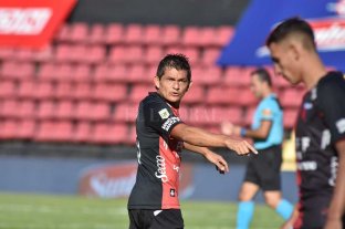 Se quedará en Simoca esperando el acuerdo final... Colón no arregló y el "Pulga" se volvió para Tucumán - Colón no arregló y el "Pulga" se volvió para Tucumán -