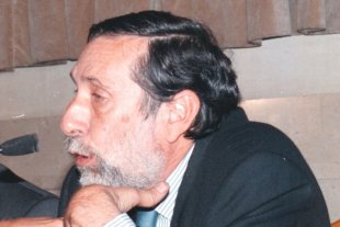 Prestigioso jurista Falleció Jorge Vázquez Rossi - Durante una conferencia como jurista, el ámbito donde más se destacó. Falleció Jorge Vázquez Rossi - Durante una conferencia como jurista, el ámbito donde más se destacó.