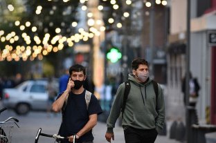 En total: 4.792 fallecidos y 296.898 infectados La provincia de Santa Fe confirmó 28 muertes y 2.193 nuevos casos de coronavirus - La provincia de Santa Fe confirmó 28 muertes y 2.193 nuevos casos de coronavirus -