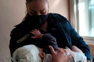 En Córdoba Volvieron a internar al bebé que había sido herido con un tenedor: tiene quemada una mano - Volvieron a internar al bebé que había sido herido con un tenedor: tiene quemada una mano -