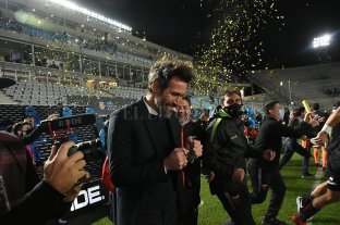 Juan Luis Berros Exclusivo El Litoral: "Eduardo Domínguez renovó con Colón", confirmó su representante - Exclusivo El Litoral: "Eduardo Domínguez renovó con Colón", confirmó su representante -