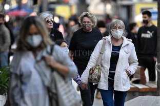 En total: 6.180 víctimas fatales y 389.324 infectados La provincia de Santa Fe informó 17 fallecidos y 716 nuevos contagios de coronavirus - La provincia de Santa Fe informó 17 fallecidos y 716 nuevos contagios de coronavirus -