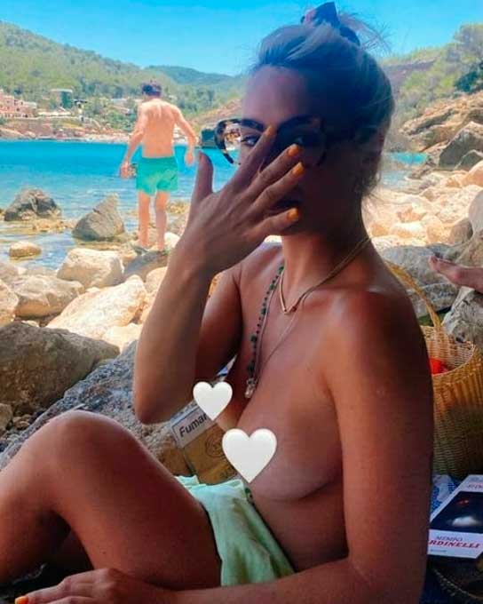 Lali esposito hot
