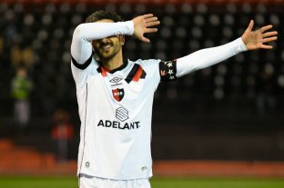 Partidazo en Rosario: Newell´s goleó a Estudiantes Partidazo en Rosario: Newell´s goleó a Estudiantes