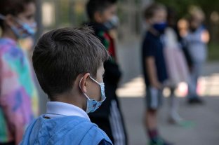 Perdieron a uno de sus padres o a ambos Hay 13 mil menores huérfanos en la Argentina por la pandemia - Hay 13 mil menores huérfanos en la Argentina por la pandemia -