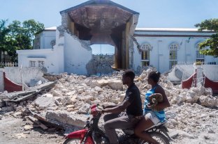 Hait se acerca a los 2.000 muertos por el terremoto