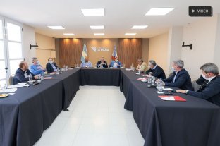 Cumbre en La Rioja El presidente con los gobernadores: correcciones rápidas y shock de consumo - El presidente con los gobernadores: correcciones rápidas y shock de consumo -