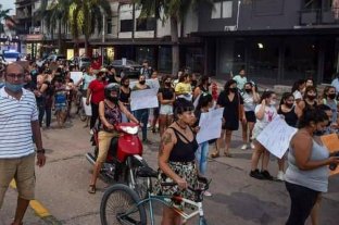 San Justo Una mujer fue brutalmente agredida por su ex pareja - En San Justo, familiares, conocidos y organizaciones no gubernamentales se movilizan y reclaman justicia. Una mujer fue brutalmente agredida por su ex pareja - En San Justo, familiares, conocidos y organizaciones no gubernamentales se movilizan y reclaman justicia.