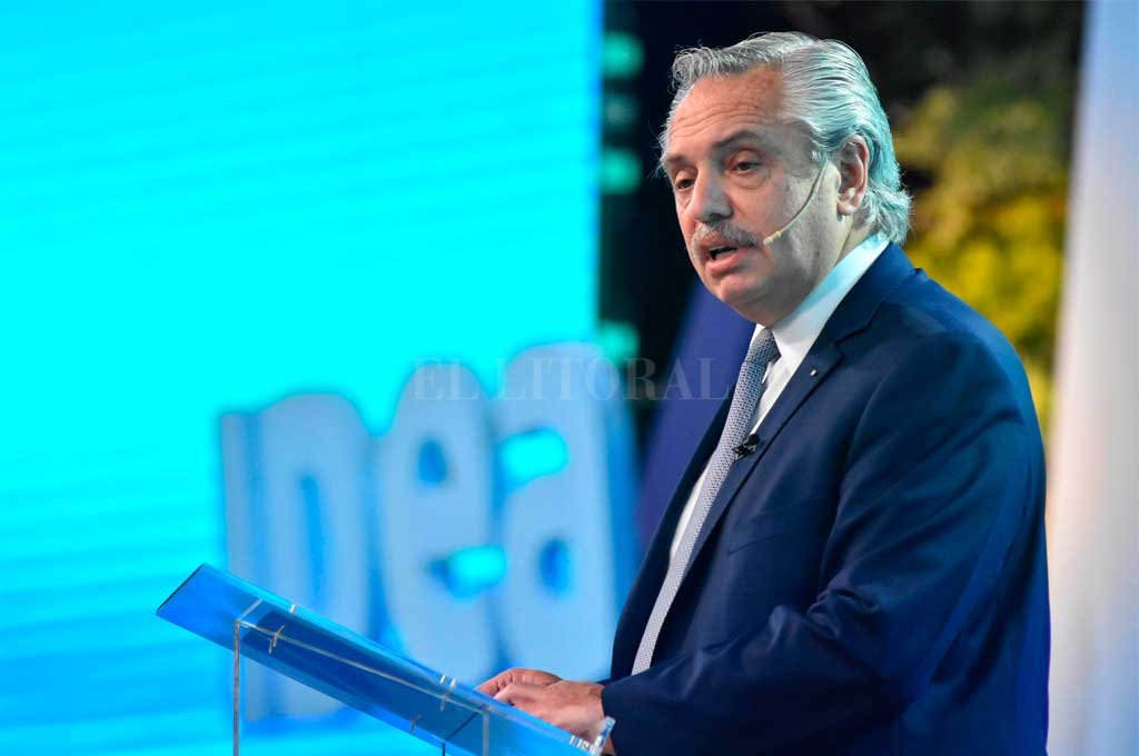 Cargada agenda Alberto Fernández viaja a Europa en medio de la campaña y la negociación con el FMI - Alberto Fernández viaja a Europa en medio de la campaña y la negociación con el FMI - -