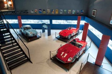 Trasladarn los restos de Juan Manuel Fangio al Museo del Automovilismo en Balcarce