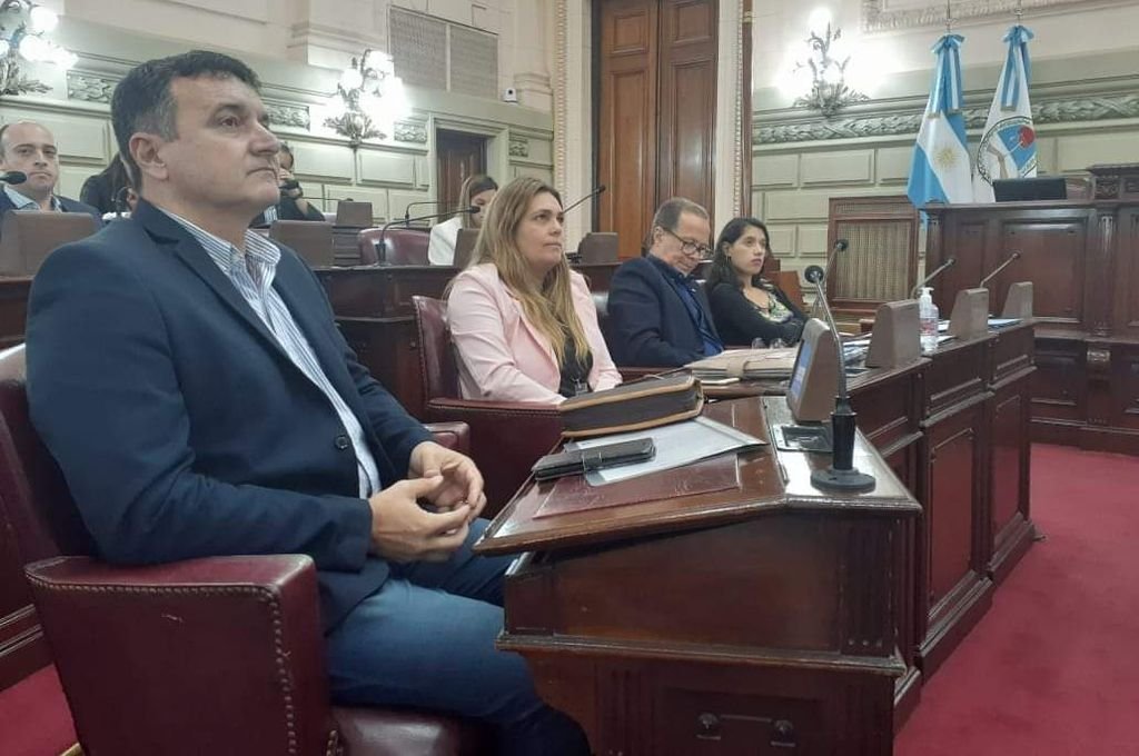 419282_diputado_marcelo_gonzalez_1024_x_680